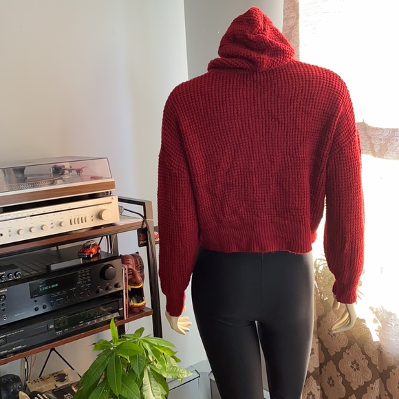 Red knit sweat too - Picture 4 of 4